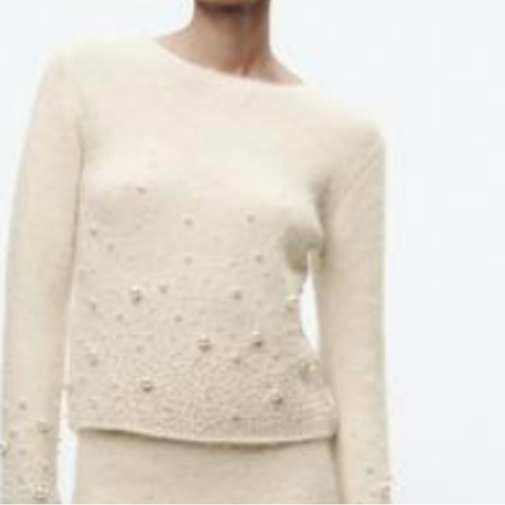 Zara Cream Crew Neck Sweater with Textured Knit